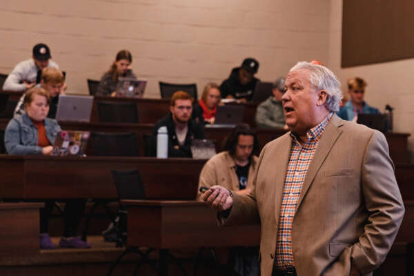Dave Geenens teaching a class